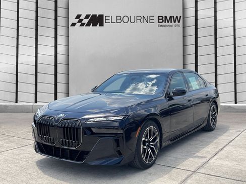 New 2026 BMW 740i w/ Executive Package RWD image 3