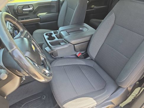 Used 2021 Chevrolet Silverado 2500 LT w/ Fleet Comfort Package AWD/4WD image 15