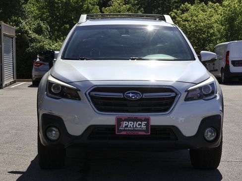 Used 2019 Subaru Outback 2.5i Limited AWD/4WD image 2