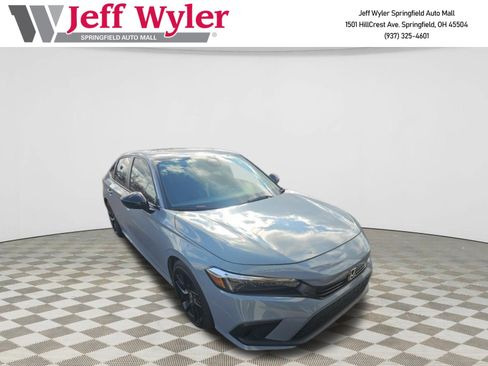 Used 2024 Honda Civic Sport image 1