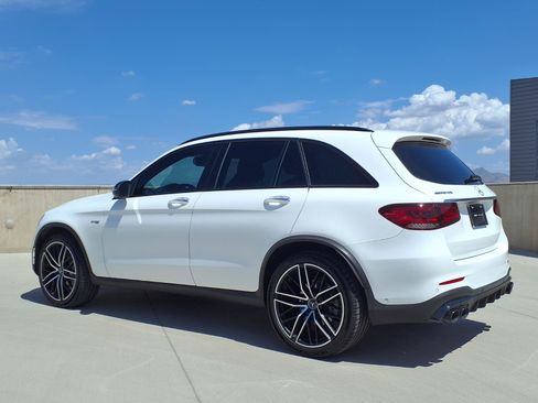 Used 2021 Mercedes-Benz GLC 43 AMG 4MATIC image 4