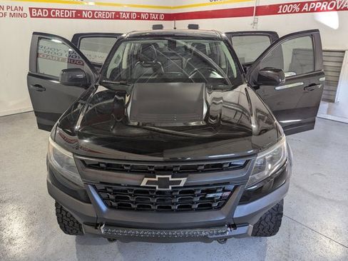 Used 2018 Chevrolet Colorado ZR2 w/ ZR2 Midnight Special Edition image 10