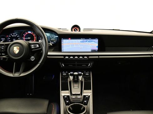 Used 2021 Porsche 911 Targa 4S Heritage Design image 21