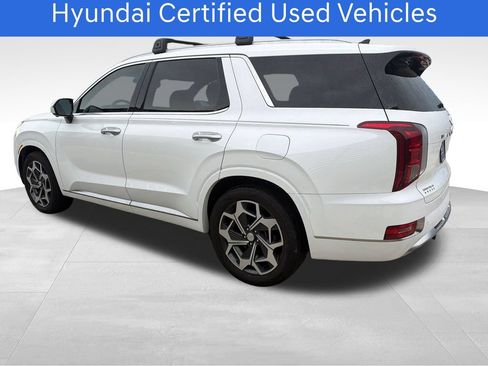 Certified 2022 Hyundai Palisade Calligraphy FWD image 3