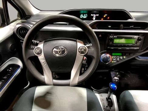 Used 2013 Toyota Prius C Two FWD image 6
