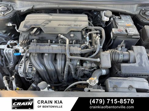 Certified 2025 Kia K4 FWD image 32