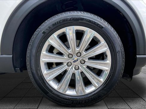 Certified 2020 Ford Explorer Limited AWD/4WD image 6