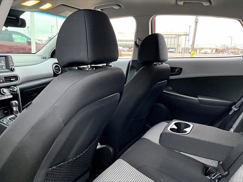 Used 2020 Hyundai Kona SEL w/ Cargo Package image 30
