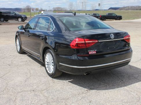 Used 2016 Volkswagen Passat 1.8T SE image 8