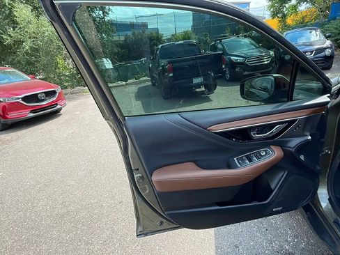 Used 2020 Subaru Outback Touring w/ Popular Package #2 AWD/4WD image 16
