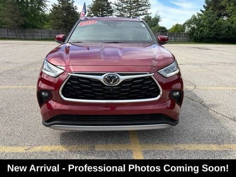 Used 2021 Toyota Highlander Platinum AWD/4WD image 8