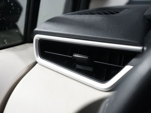 Certified 2023 Toyota Corolla LE image 23