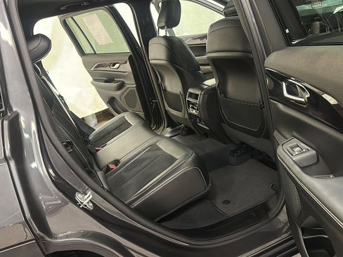 Used 2023 Jeep Grand Cherokee Altitude image 29