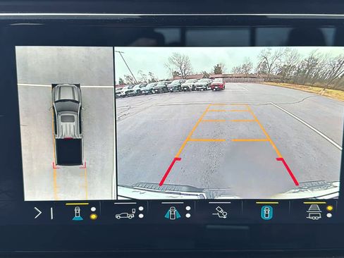 Certified 2023 GMC Sierra 1500 Denali Ultimate AWD/4WD image 16