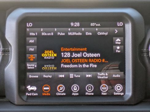 Used 2021 Jeep Wrangler Unlimited Sahara image 19