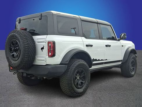 Certified 2023 Ford Bronco Wildtrak image 4