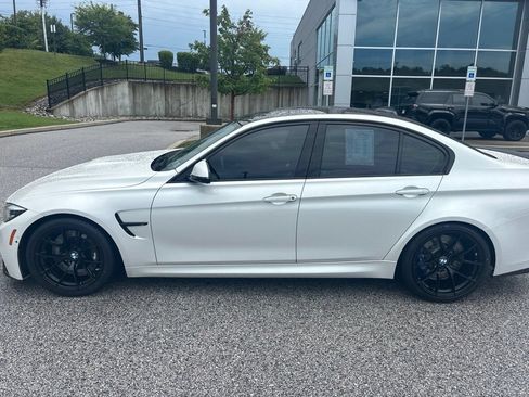 Used 2018 BMW M3 w/ Competition Package RWD image 5