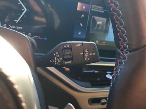 Used 2023 BMW X7 M60i w/ Executive Package image 37