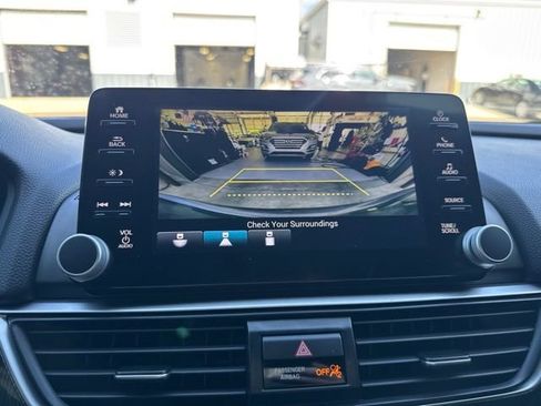 Used 2020 Honda Accord Sport image 21