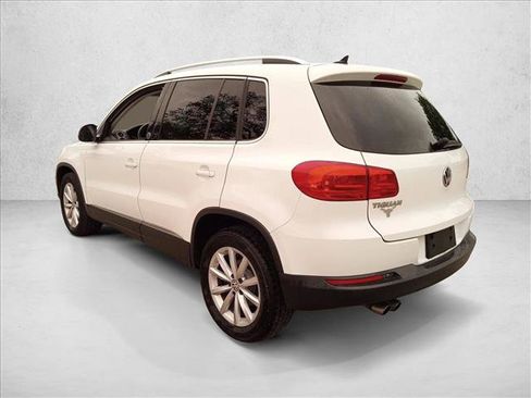 Used 2017 Volkswagen Tiguan Wolfsburg Edition image 7