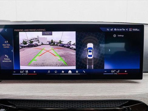 Used 2025 BMW 330i xDrive Sedan AWD/4WD image 17