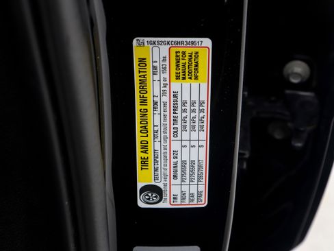 Used 2017 GMC Yukon XL SLT w/ Open Road Package image 40