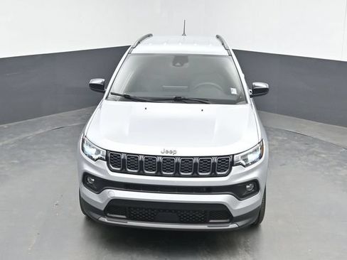 Used 2025 Jeep Compass Latitude w/ Altitude Special Edition AWD/4WD image 34