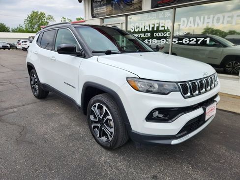 Used 2024 Jeep Compass Limited AWD/4WD image 1