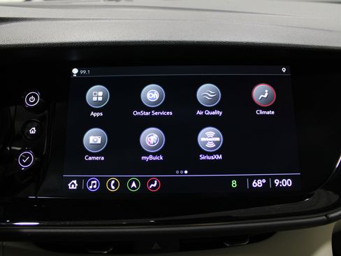 Used 2023 Buick Envision Avenir image 18