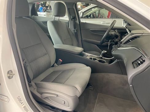 Used 2017 Chevrolet Impala LS FWD image 16