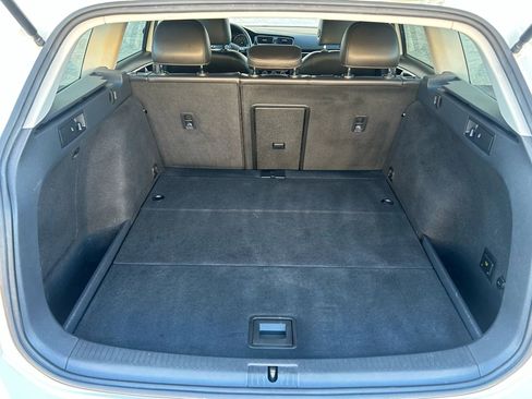 Used 2015 Volkswagen Golf TDI SEL w/ Lighting Package (SEL) image 9