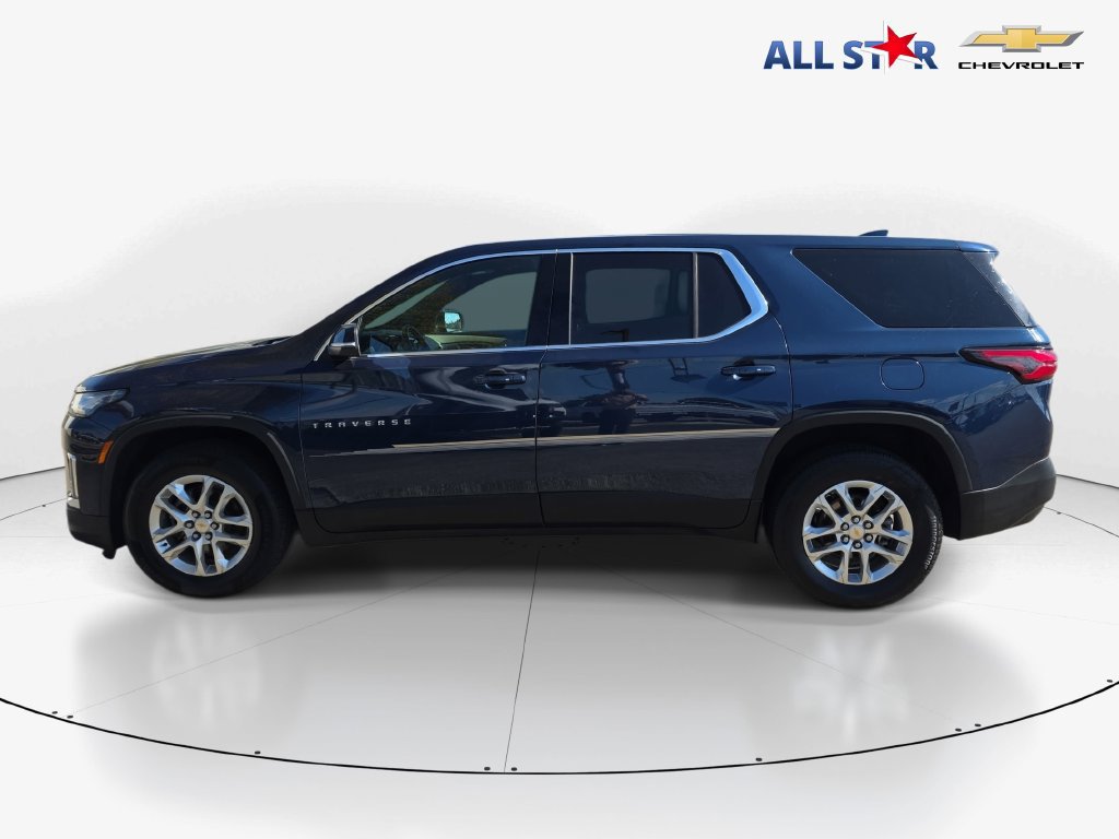 Used 2023 Chevrolet Traverse LS w/ Safety Package FWD image 7