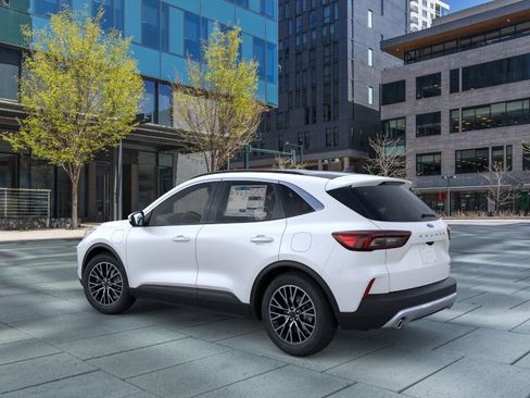New 2026 Ford Escape SE FWD image 4