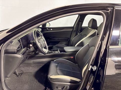Certified 2025 Kia K5 GT-Line w/ GT-Line Premium Package FWD image 12
