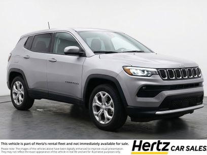Used 2025 Jeep Compass Latitude