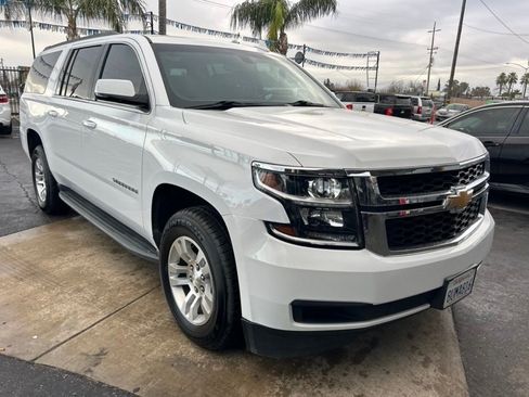 Used 2020 Chevrolet Suburban LS image 4