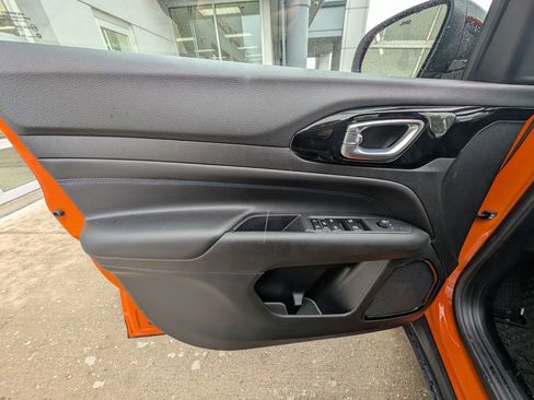 New 2026 Jeep Compass Latitude image 33