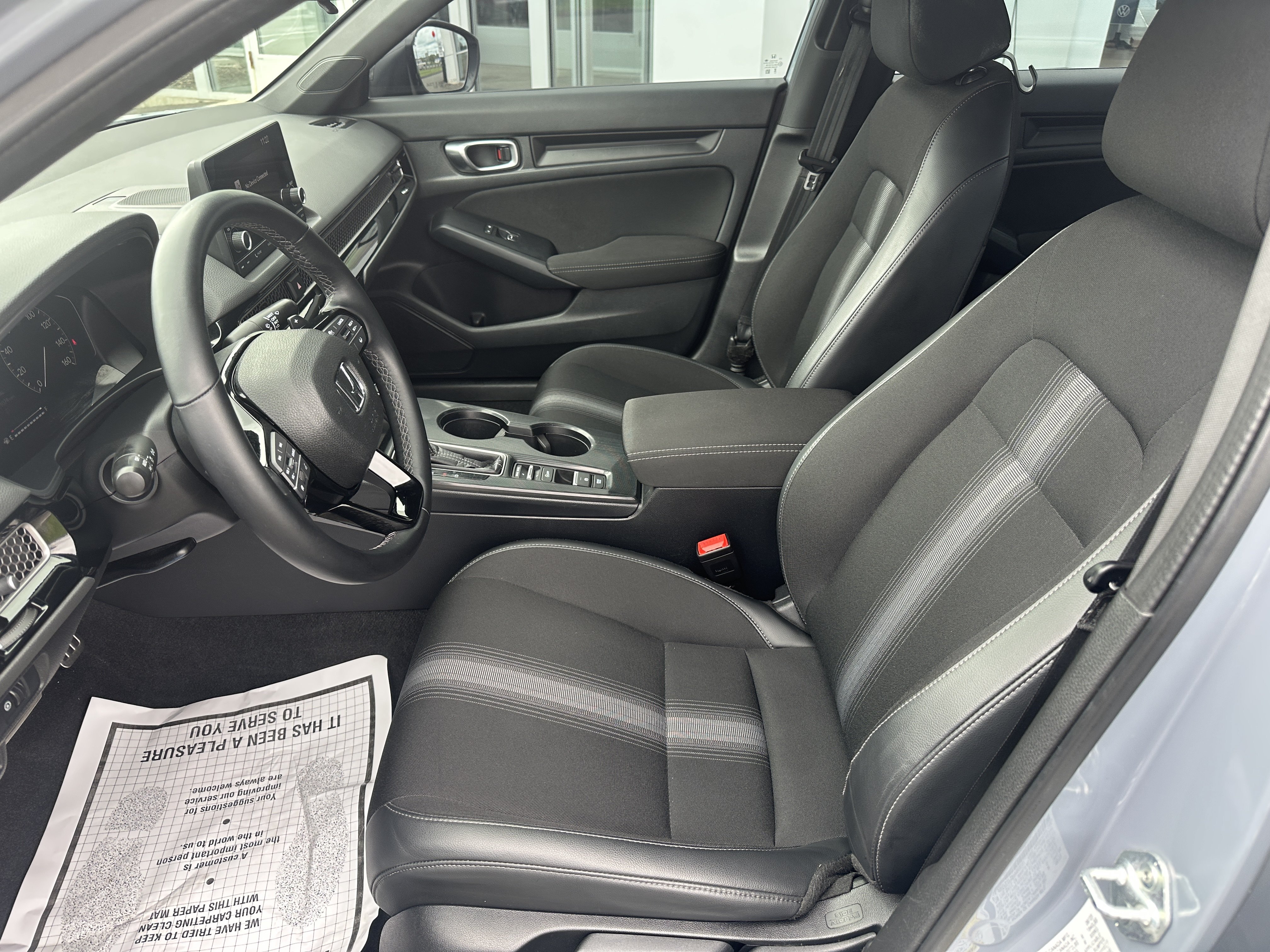 Used 2023 Honda Civic Sport image 9