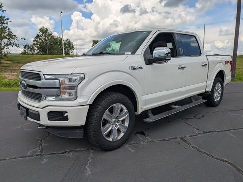 Used 2019 Ford F150 Platinum w/ Equipment Group 701A Luxury AWD/4WD image 8