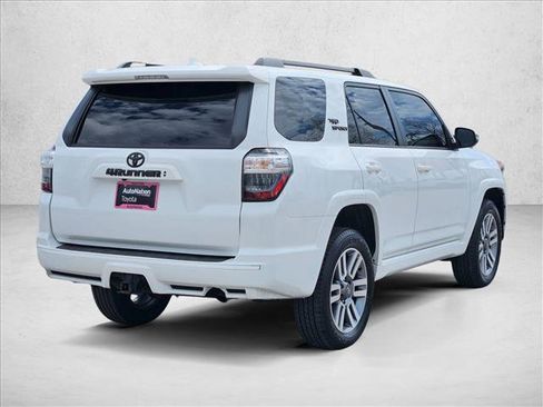 Used 2022 Toyota 4Runner TRD Sport AWD/4WD image 5