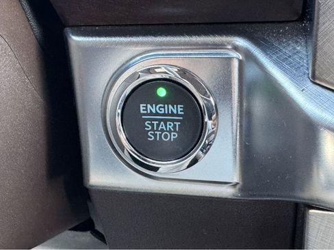 Used 2022 Ford F150 King Ranch w/ Equipment Group 601A High image 19