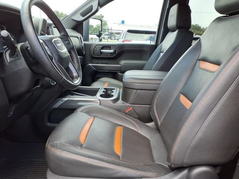 Used 2023 GMC Sierra 2500 AT4 w/ AT4 Preferred Package AWD/4WD image 24