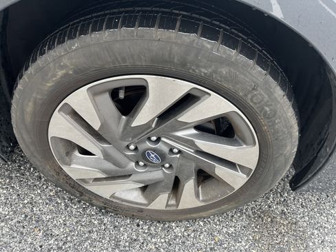 Used 2024 Subaru Legacy Touring XT image 11