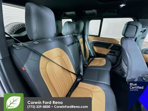 Used 2023 Land Rover Defender 110 X image 31