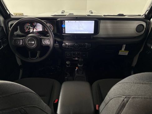 New 2026 Jeep Gladiator Sport AWD/4WD image 31