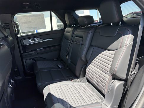 New 2026 Ford Explorer ST-Line AWD/4WD image 20