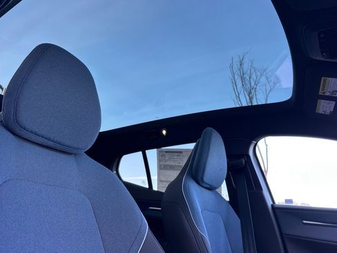 New 2026 Volvo EX30 Plus w/ Climate Package image 16