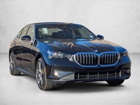 New 2026 BMW 530i image 6