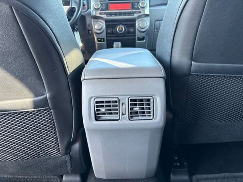 Used 2011 Toyota 4Runner SR5 w/ Premium Pkg w/Leather AWD/4WD image 27