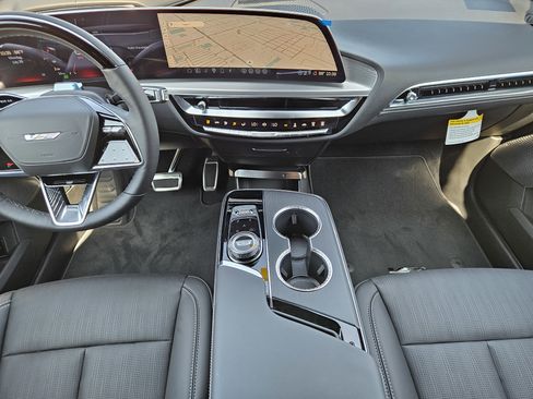 New 2026 Cadillac Lyriq V AWD/4WD image 16